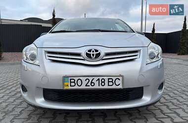 Хетчбек Toyota Auris 2011 в Тернополі