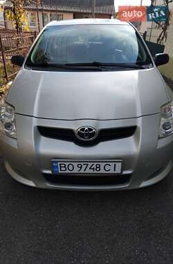 Хэтчбек Toyota Auris 2008 в Теребовле