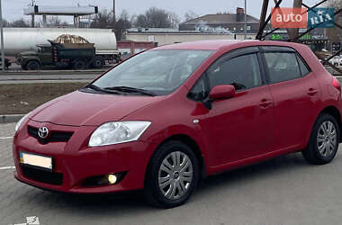 Хэтчбек Toyota Auris 2008 в Киеве