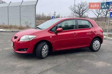 Хэтчбек Toyota Auris 2008 в Киеве