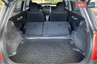 Хетчбек Toyota Auris 2008 в 