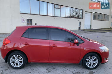 Хэтчбек Toyota Auris 2008 в Стрые