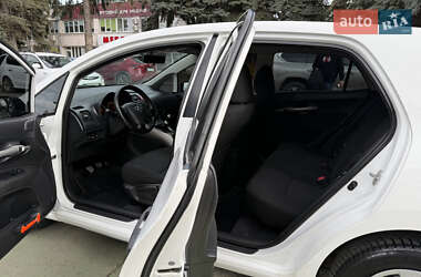 Хэтчбек Toyota Auris 2008 в 