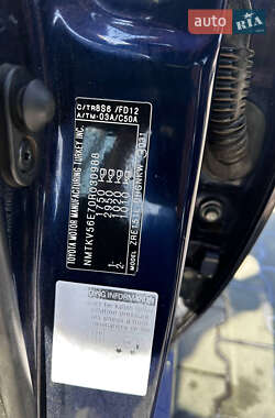 Хетчбек Toyota Auris 2008 в 