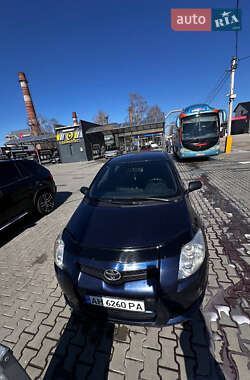 Хетчбек Toyota Auris 2008 в 