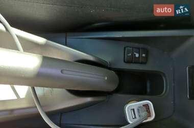 Хэтчбек Toyota Auris 2008 в 