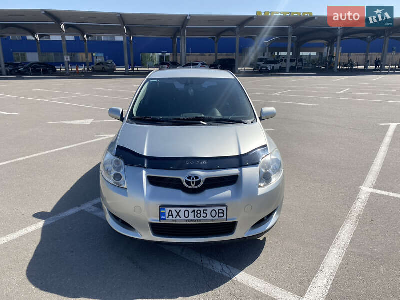 Хэтчбек Toyota Auris 2007 в Харькове