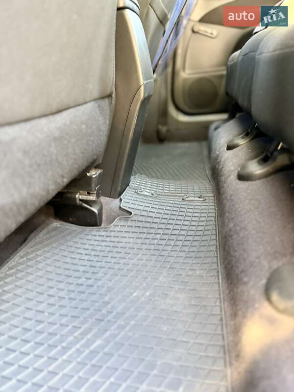 Хетчбек Toyota Auris 2012 в Черкасах