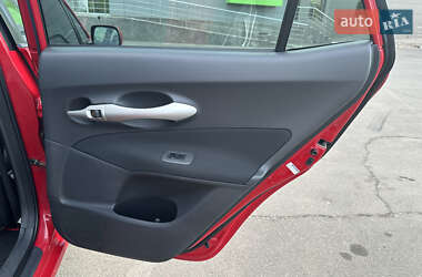 Хэтчбек Toyota Auris 2008 в 