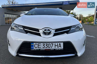 Універсал Toyota Auris 2014 в 