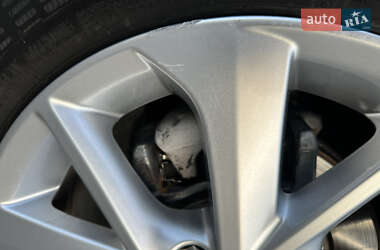 Універсал Toyota Auris 2014 в 