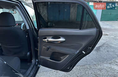 Хэтчбек Toyota Auris 2008 в 