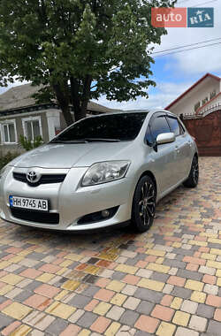 Хэтчбек Toyota Auris 2007 в Измаиле