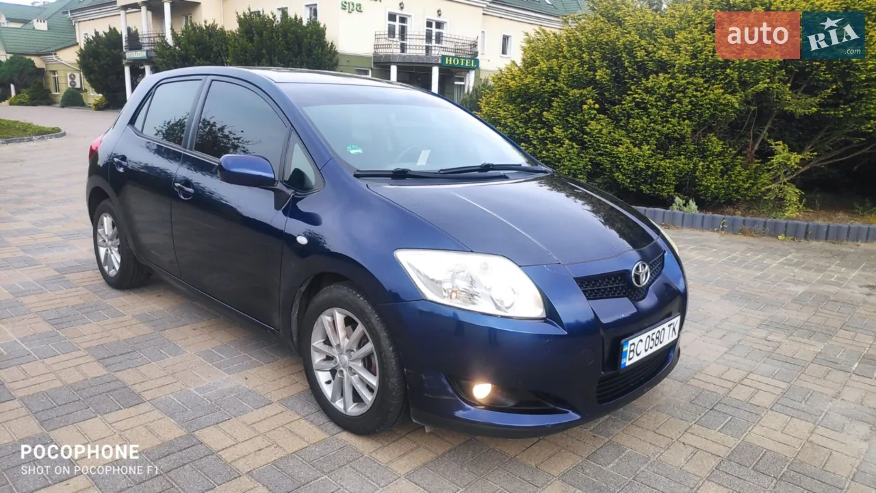 2010 Toyota Auris - мініатюра 13