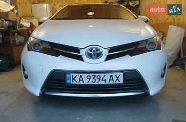 Універсал Toyota Auris 2014 в Києві