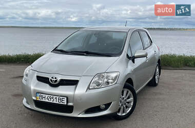 Хэтчбек Toyota Auris 2007 в Одессе