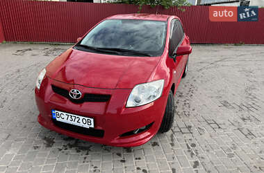 Хетчбек Toyota Auris 2007 в Кам'янці-Бузькій
