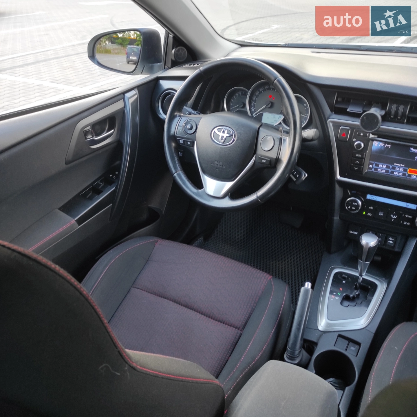2013 Toyota Auris - мініатюра 11