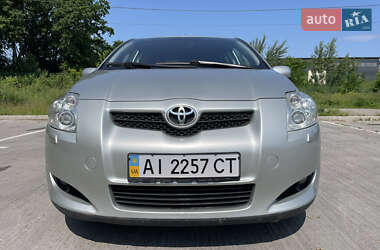 Хетчбек Toyota Auris 2007 в 