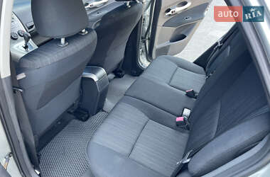 Хетчбек Toyota Auris 2007 в 