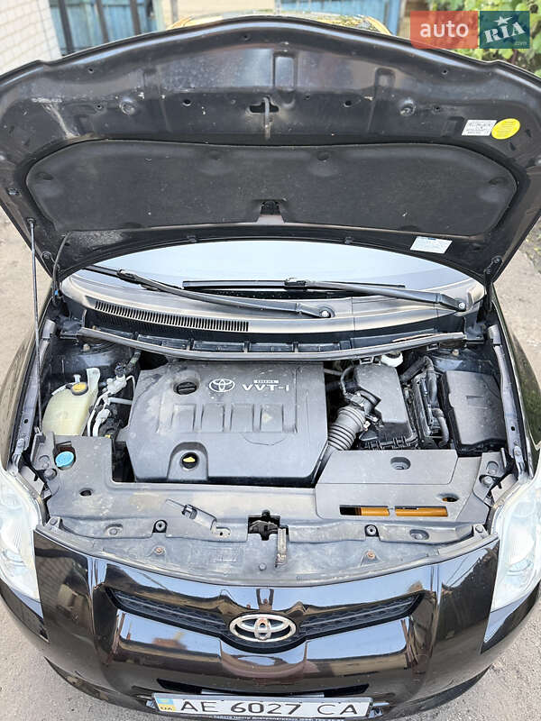 Хэтчбек Toyota Auris 2007 в Перещепине