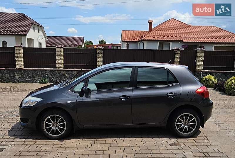 Хетчбек Toyota Auris 2008 в Хмельницькому