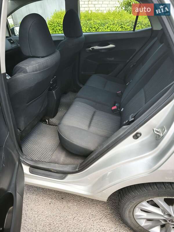 Хетчбек Toyota Auris 2007 в Кропивницькому