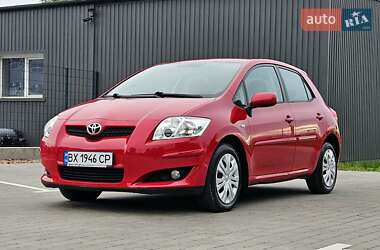 Хэтчбек Toyota Auris 2007 в Житомире