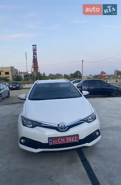 Універсал Toyota Auris 2016 в 