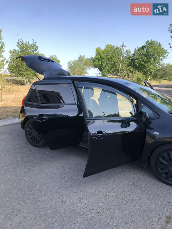 Хэтчбек Toyota Auris 2008 в Одессе