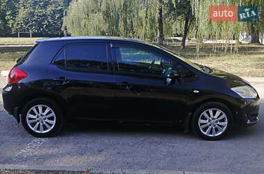 Хетчбек Toyota Auris 2008 в Івано-Франківську