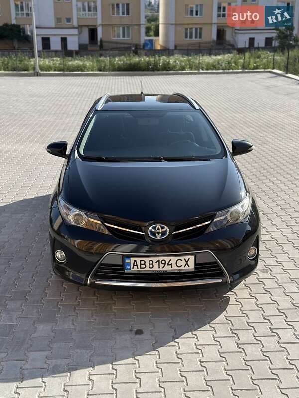 Універсал Toyota Auris 2014 в Вінниці