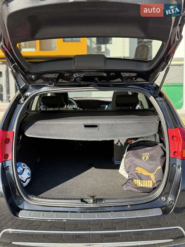 Універсал Toyota Auris 2014 в Вінниці