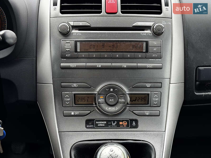 Хетчбек Toyota Auris 2009 в Біляївці фото 21 Хетчбек Toyota Auris 2009 в Біляївці