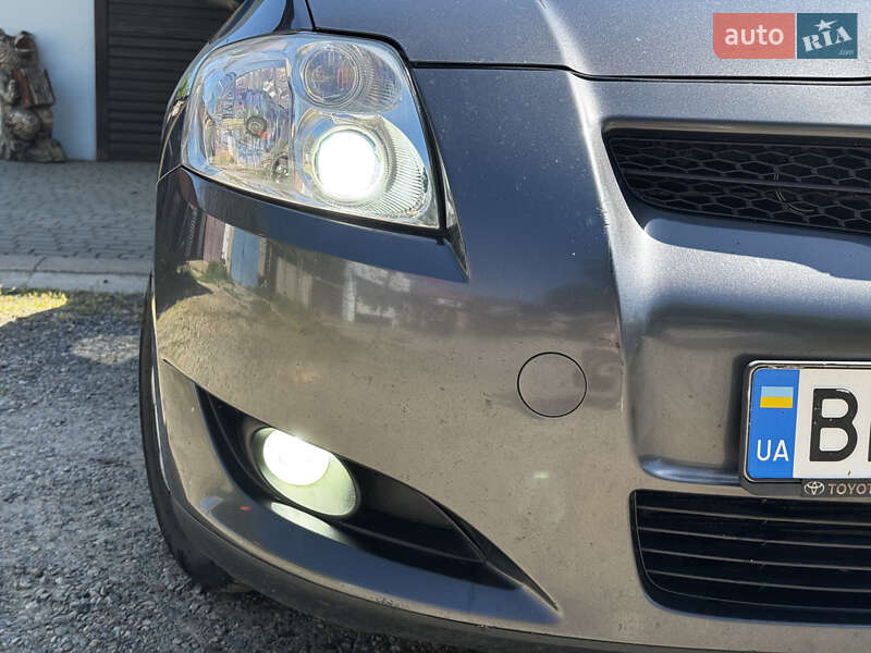 Хетчбек Toyota Auris 2009 в Біляївці фото 43 Хетчбек Toyota Auris 2009 в Біляївці