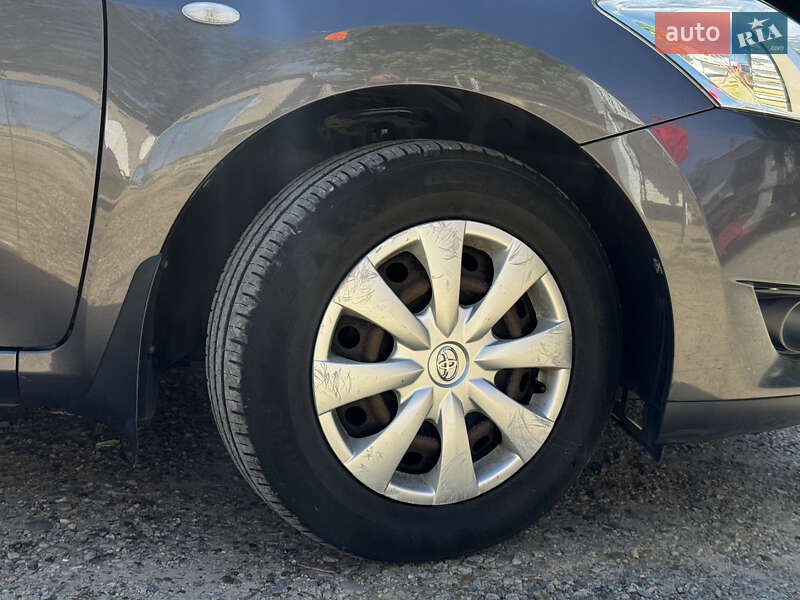 Хетчбек Toyota Auris 2009 в Біляївці фото 50 Хетчбек Toyota Auris 2009 в Біляївці