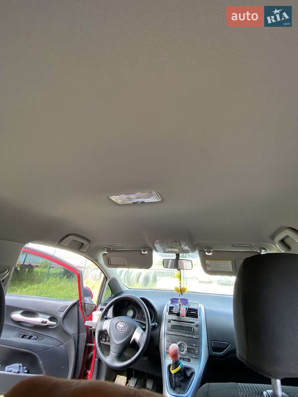 Хетчбек Toyota Auris 2009 в Львові