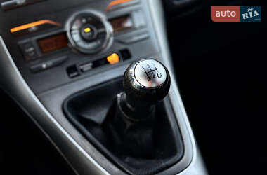 Хэтчбек Toyota Auris 2007 в 