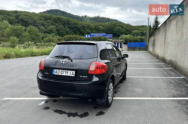 Хетчбек Toyota Auris 2008 в Ужгороді