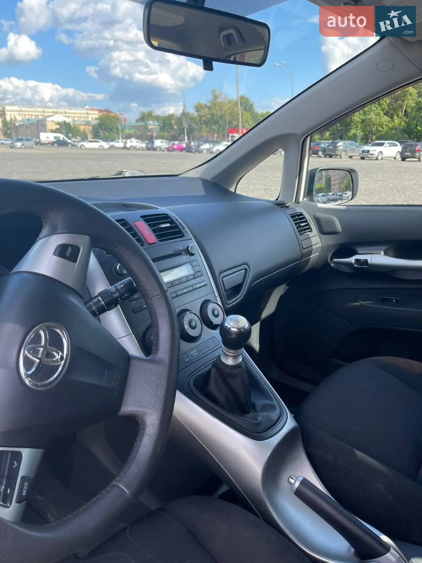 2011 Toyota Auris - мініатюра 21