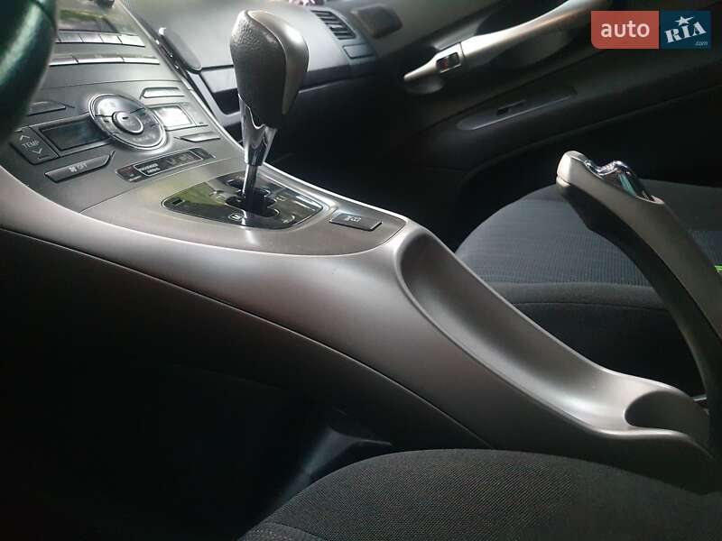 Хэтчбек Toyota Auris 2007 в Виннице