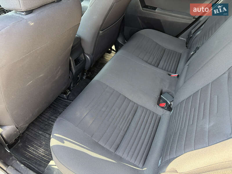 Универсал Toyota Auris 2015 в Житомире