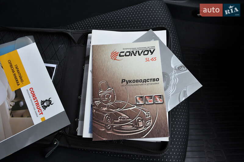 Хэтчбек Toyota Auris 2011 в Киеве