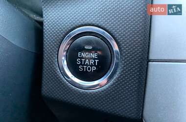 Хетчбек Toyota Auris 2007 в 