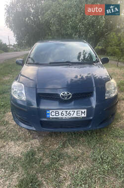 Хэтчбек Toyota Auris 2008 в Черкассах