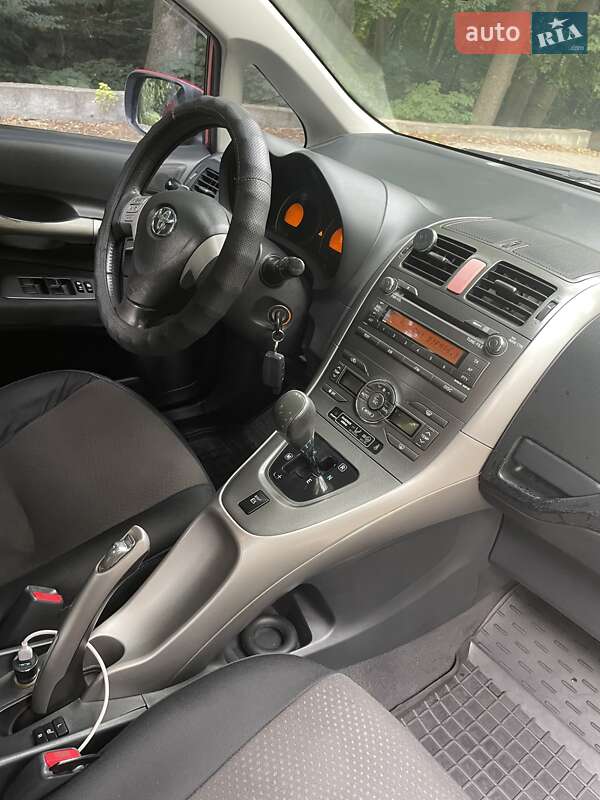 Хетчбек Toyota Auris 2007 в Києві