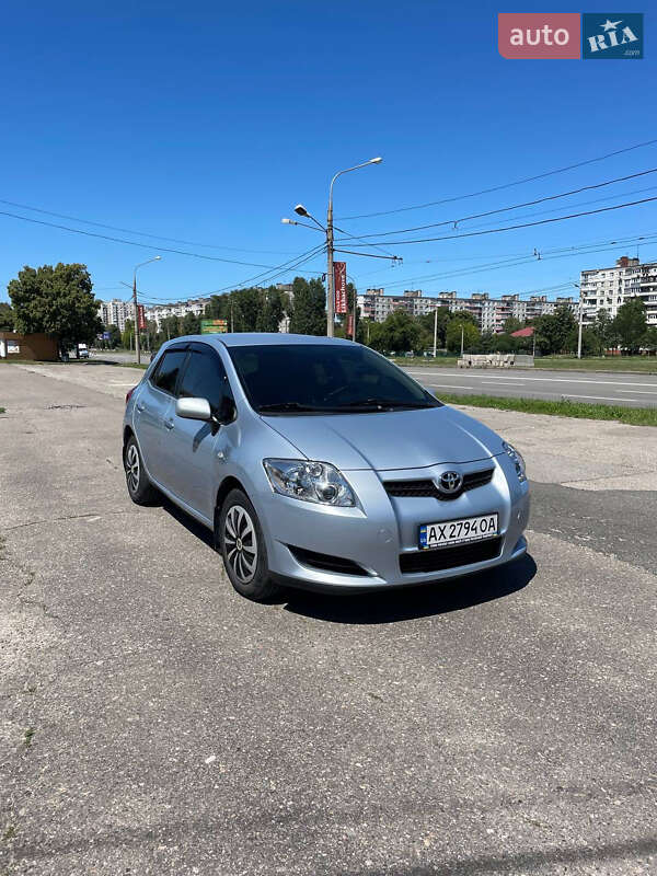 Toyota Auris 2008