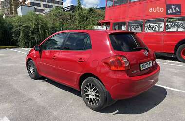Хэтчбек Toyota Auris 2008 в 