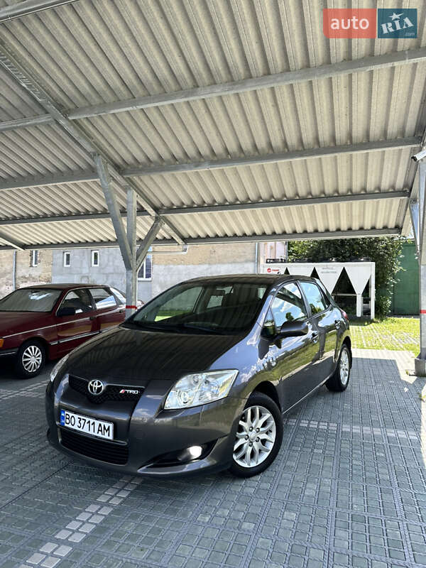 Toyota Auris 2008