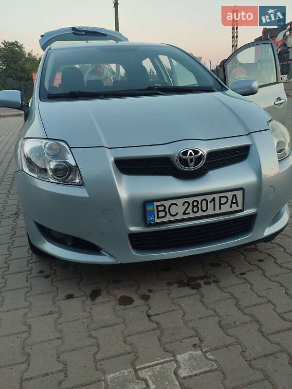 Хетчбек Toyota Auris 2007 в Дрогобичі